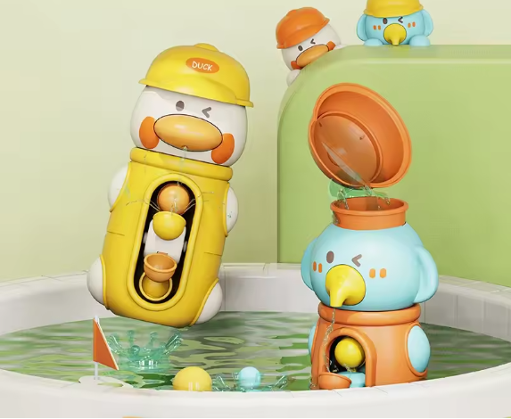 Baby bath spinner toy for sensory water play